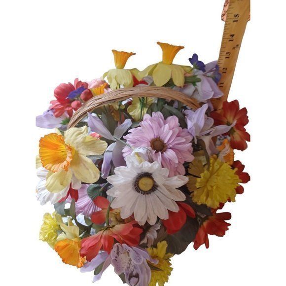 Beautiful Handmade Floral Basket - Picture 6 of 12